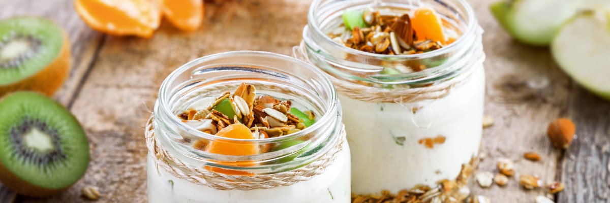 El Origen del Yogurt: Una Historia Milenaria y Deliciosa